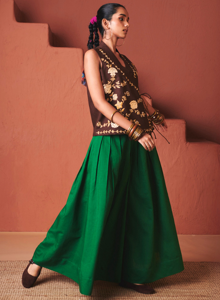 Paan Multi-Pleated Pants