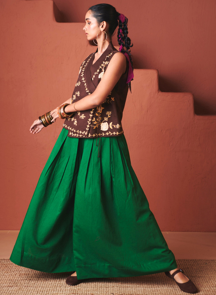 Paan Multi-Pleated Pants