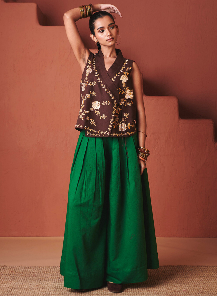 Paan Multi-Pleated Pants