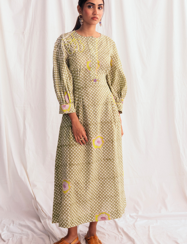 Panna-Dress-B.png
