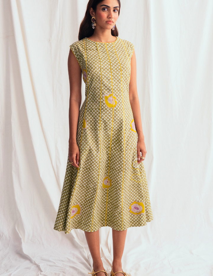 Panna-Panel-Dress-C.png