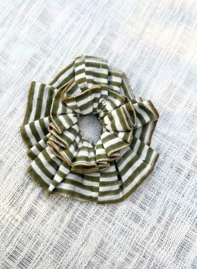 Pihu Scrunchie