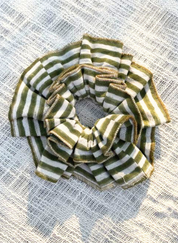 Pihu Scrunchie