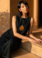 Pinecone Black Crop Top