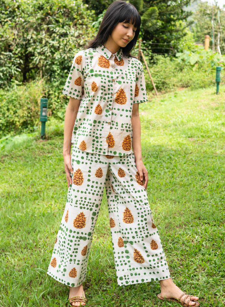 Pinecone Shirt Set