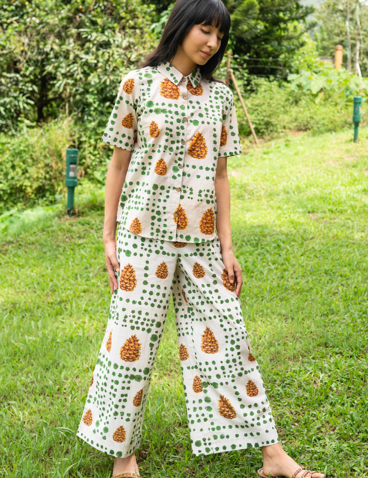 Pinecone-Shirt-Set-B.png