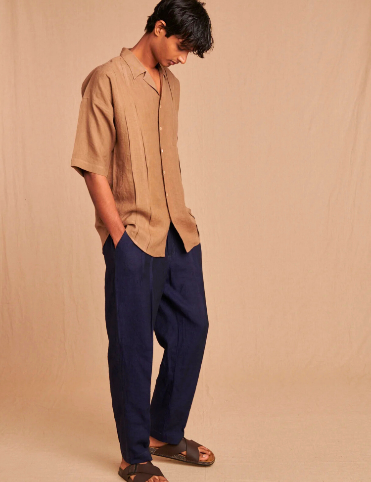 Pleated-Camp-Collar-Shirt-M.png