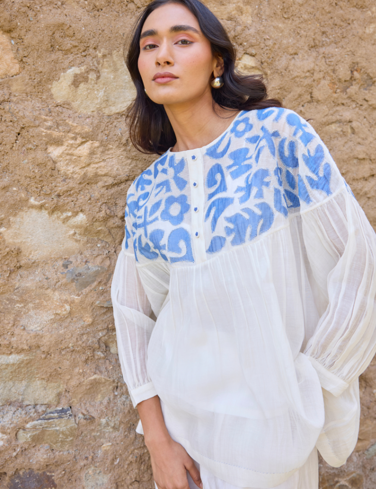 Polly-Top-White-A_180e8c62-c121-4fcf-a3b3-b748365aaff8.png