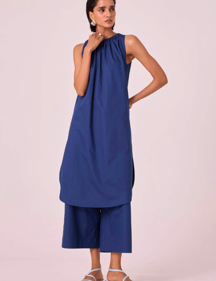 Pomela-Set-Blue-A.png