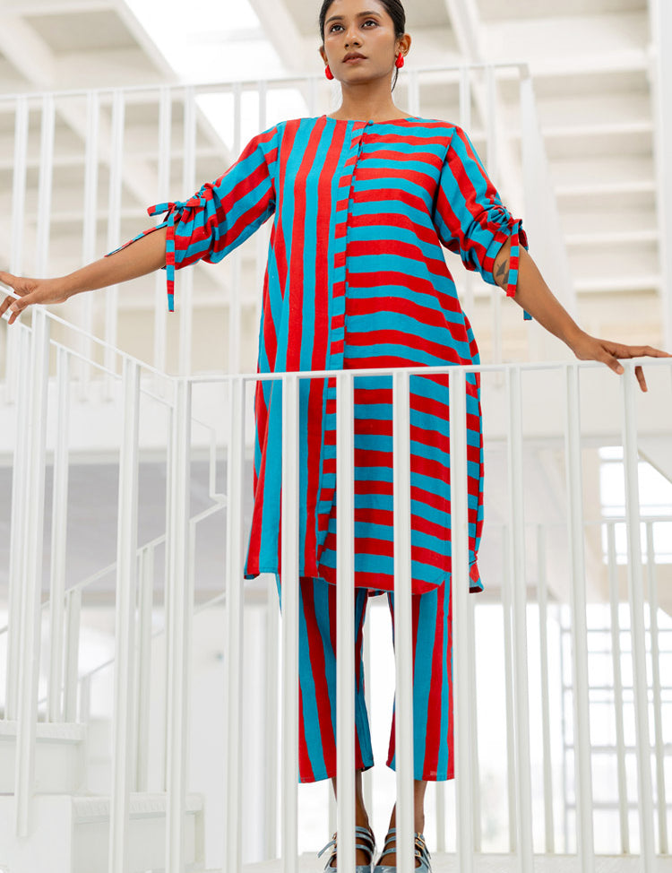 Poppy-and-Blue-Stripe-Set-G_685812d4-54bf-472c-a8b8-a7f0d9486f4e.jpg