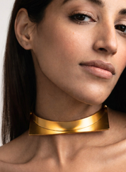 Quadrune Choker