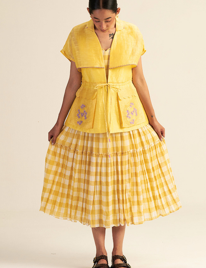 Quite-Bloom-Set-Butter-Yellow-A_54be1658-1d4e-4dd8-9eba-005851443ca9.png