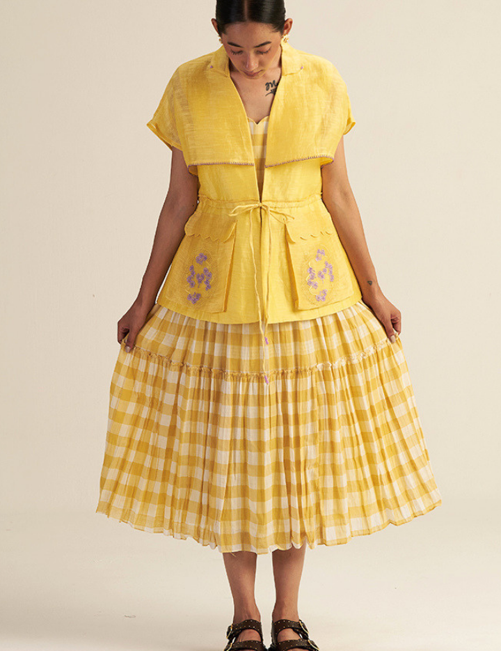 Quite-Bloom-Set-Butter-Yellow-D.png