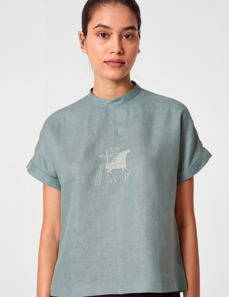RayyaEmbroideredTop-A_2.png