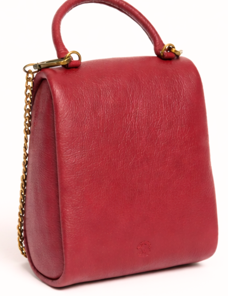 Redtune-Handbag-B.png
