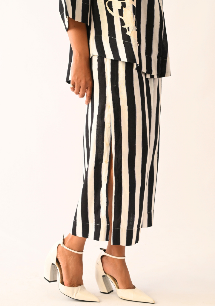 Revolt B&W Midi Skirt