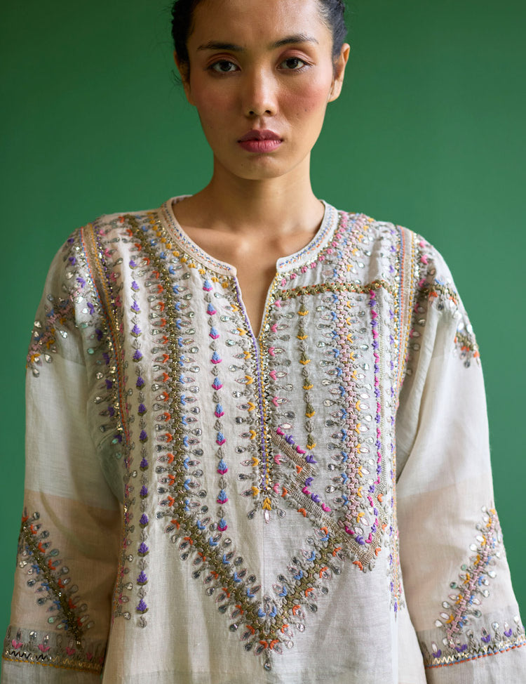 Rida-Metallic-Kurta-Ivory-F.jpg