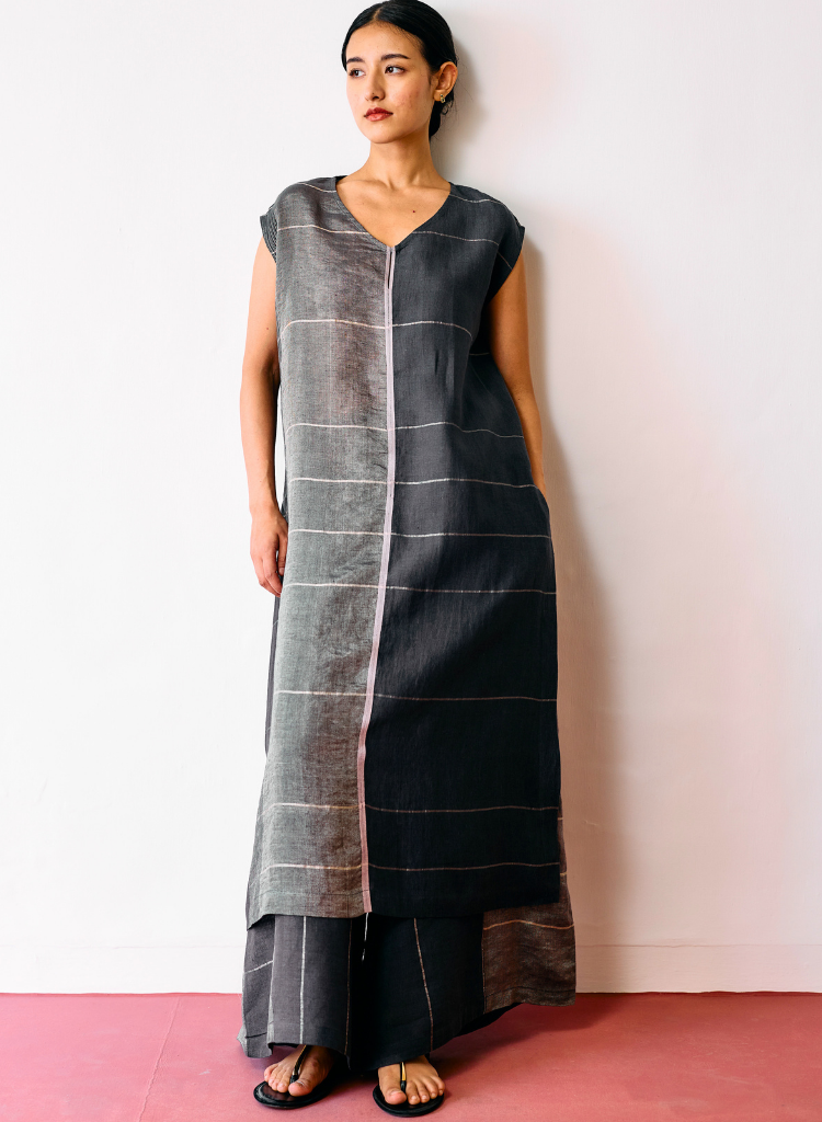 Rira Metallic Tunic Set