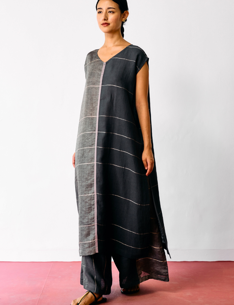 Rira-Metallic-Tunic-G.png