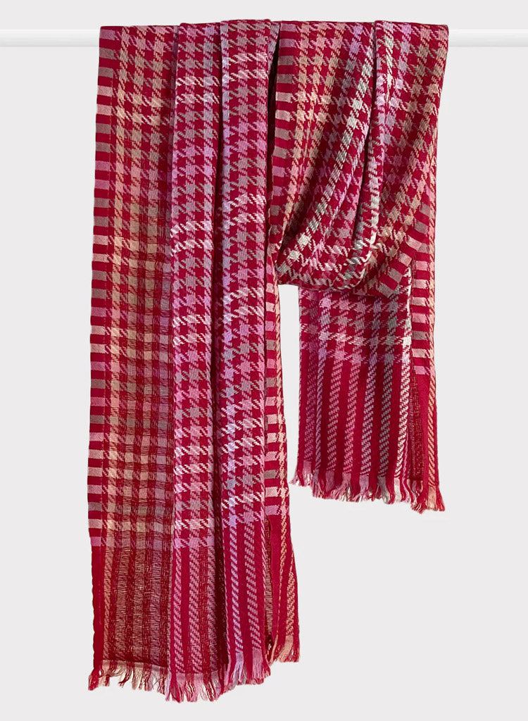 Rouge Houndstooth Weave Stole