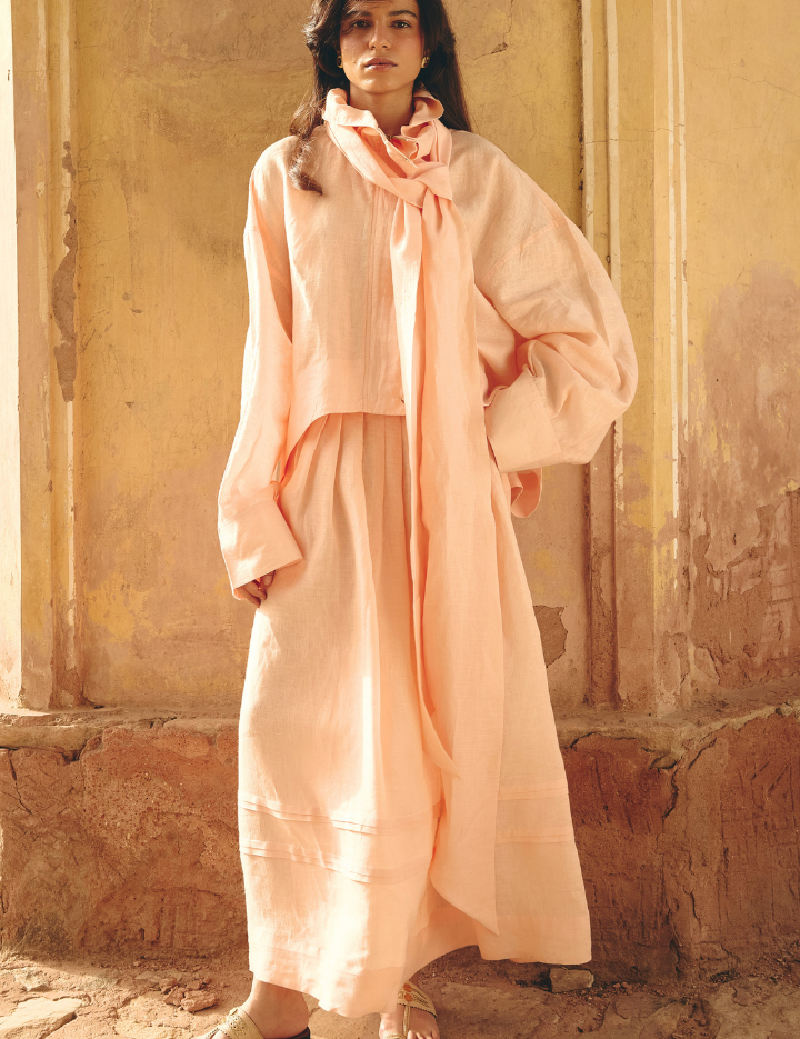 Rumi-Tie-up-Shirt-A_349157ce-3256-4782-b776-dc407dc19c5b.png