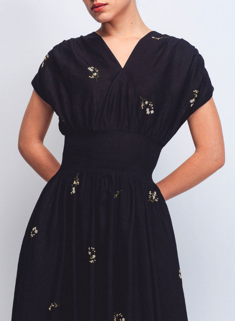 Sae Dress