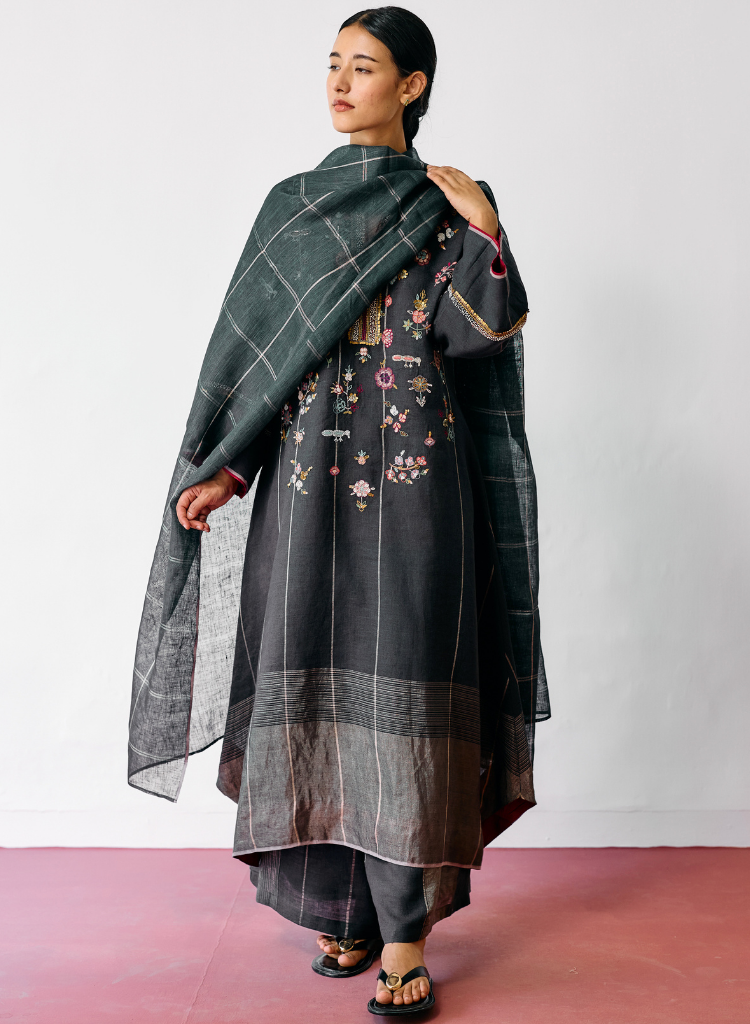 Sava Check Dupatta