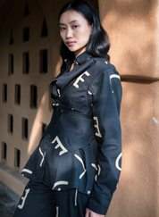 Seattle Wrap Line Shirt