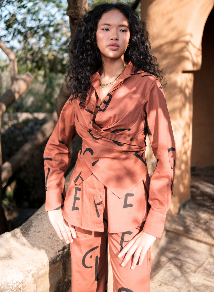 Seattle Wrap Line Shirt