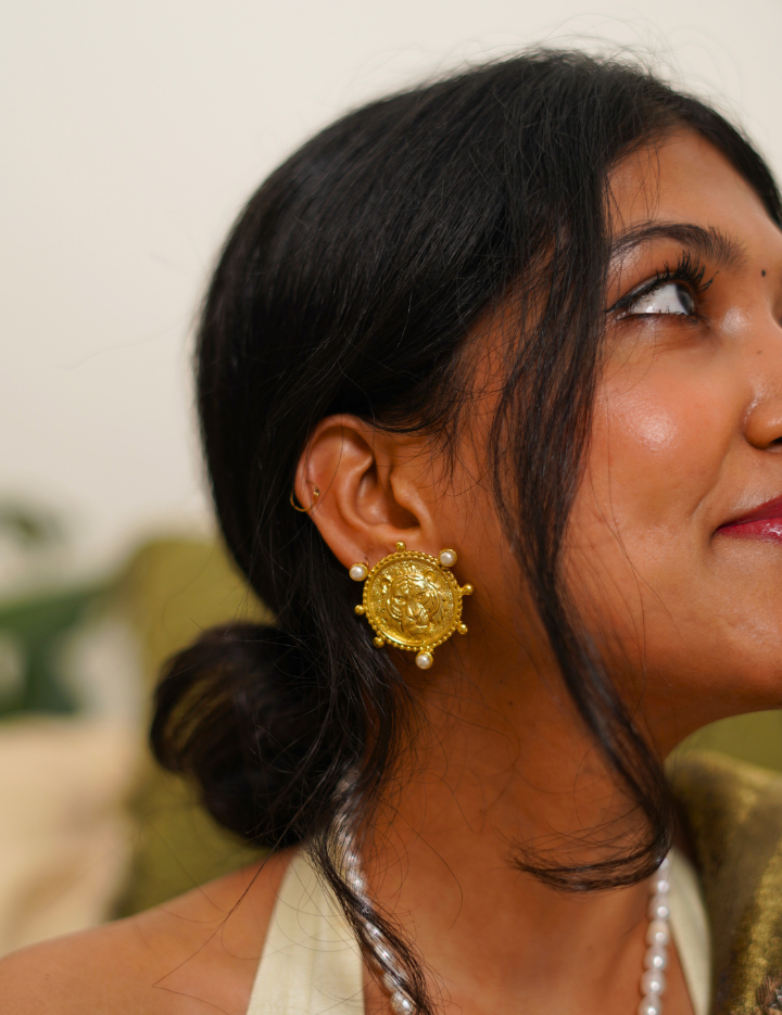 Shera-Earrings-A.png