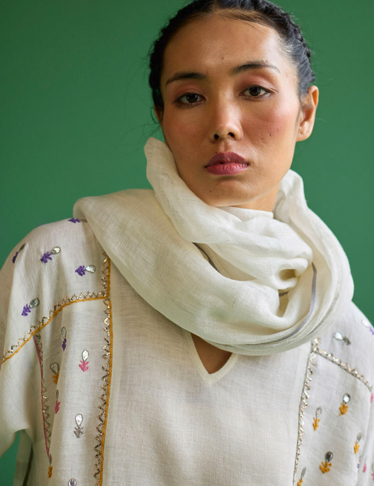 Shuri Metallic Dupatta