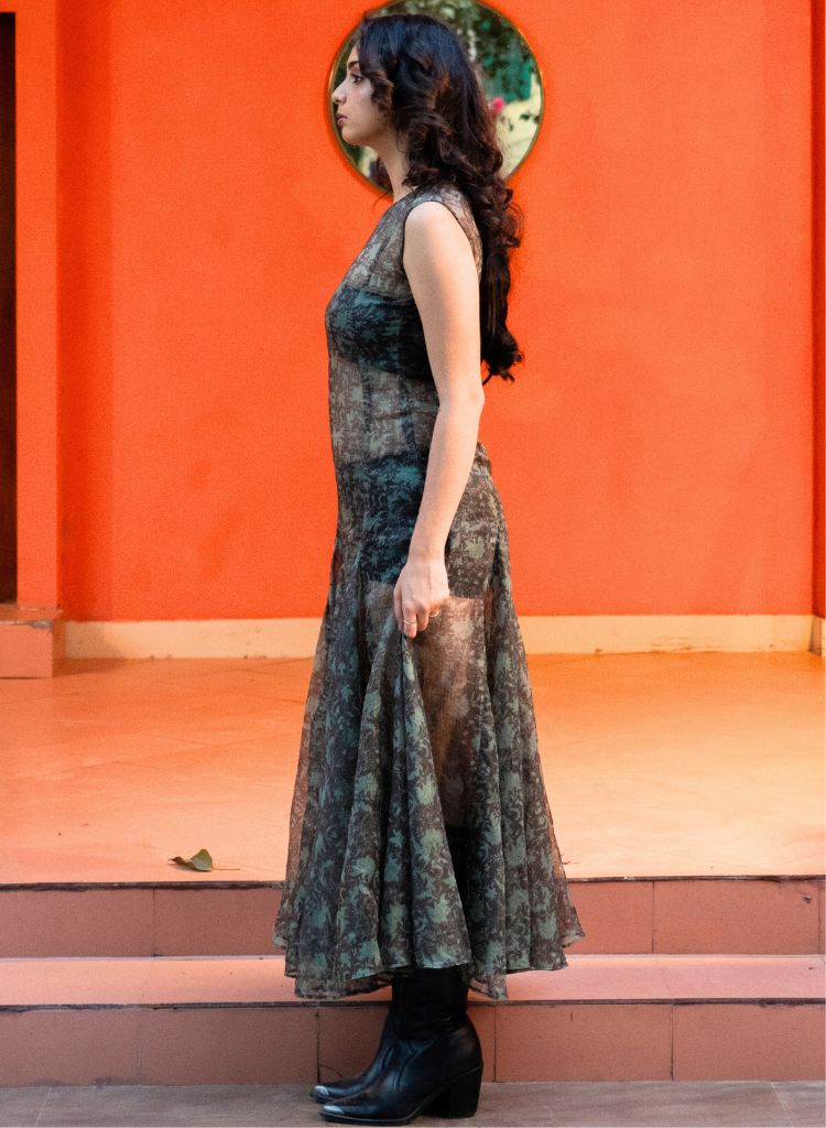 lady sheer dress Siah Sheer Dress – NETE.IN