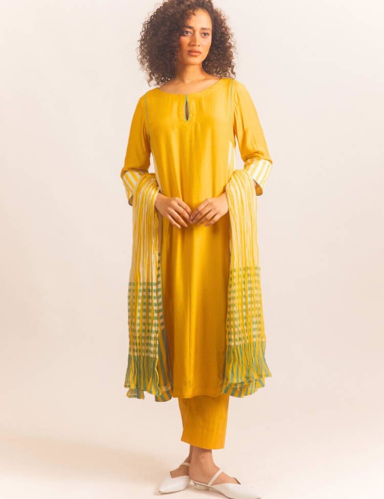Sienna-Kurta-Set-Yellow-B.png