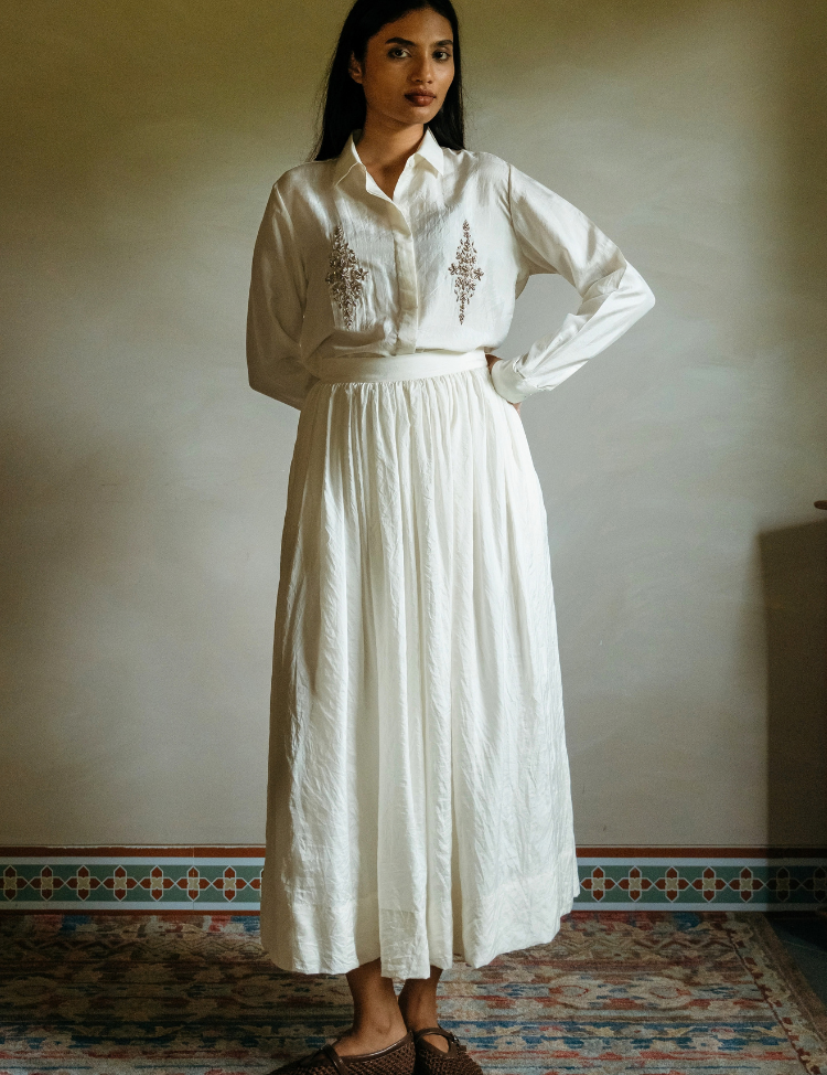 Sienna-Shirt-B_ddc84018-70c5-49c9-96af-d5c4501aa9a8.png