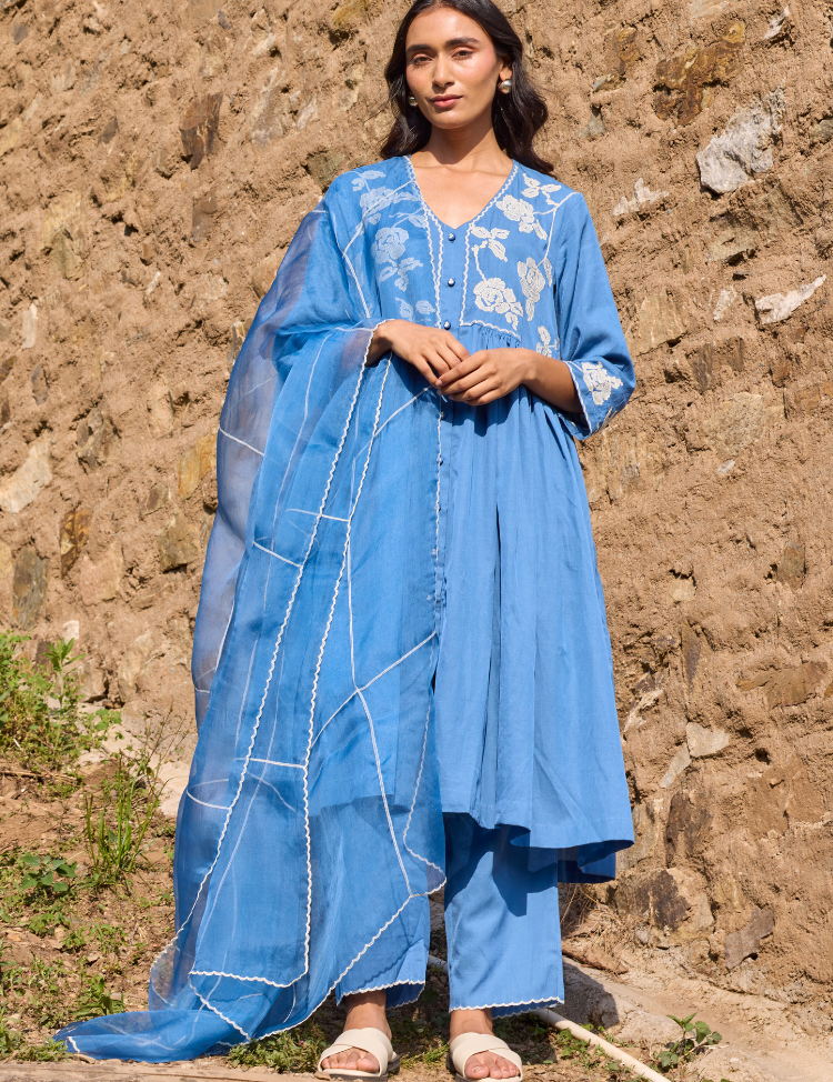 Silk-Organza-Dupatta-Blue-B_d1b60731-d57e-4a57-99a2-ae6d31d89466.png