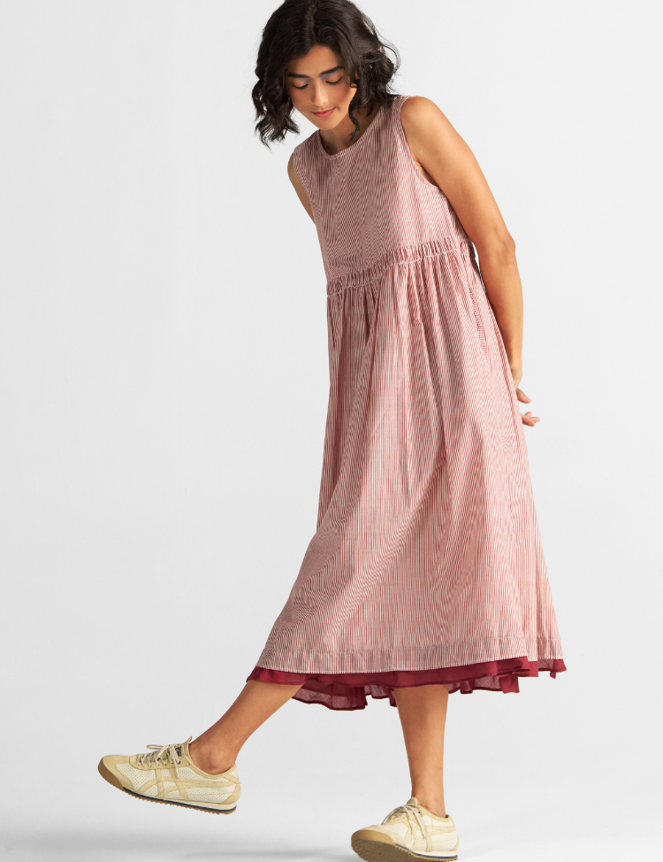 Simply-Her-Dress-Almost-Crimson-Line-E.png