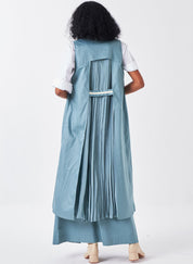 Sleeveless Back Pleat Jacket