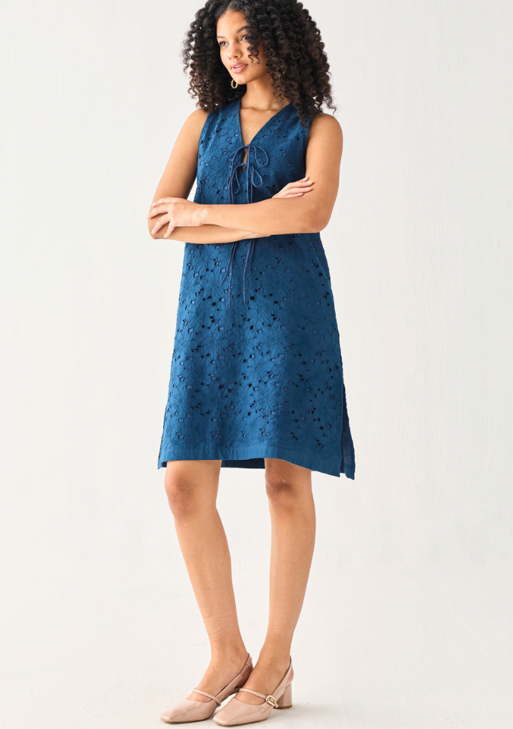 Sleeveless Knee Length Dress