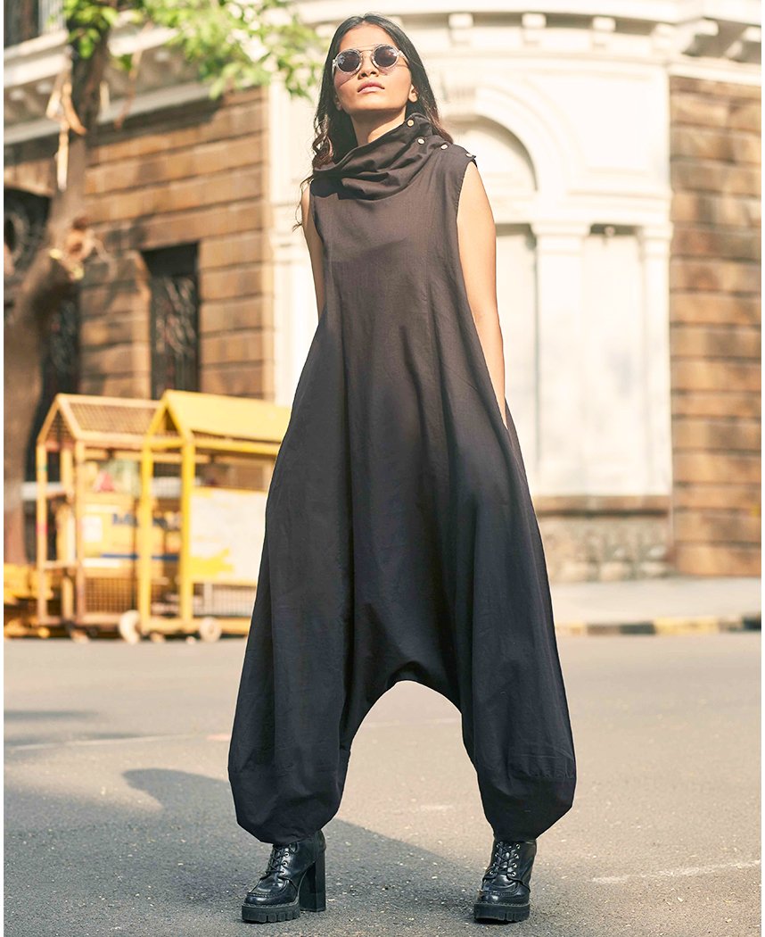 Sleeveless-Suga-Jumpsuit-Black-A_381c43d7-69f2-4a4f-9f1f-53f4651f2170.jpg