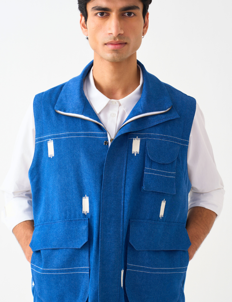 Sleeveless-Utility-Jacket-B.png