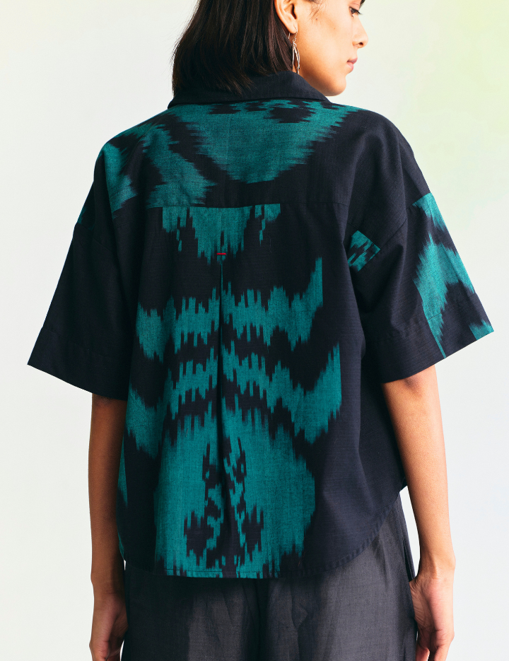 Soot-Crop-Shirt-C.png