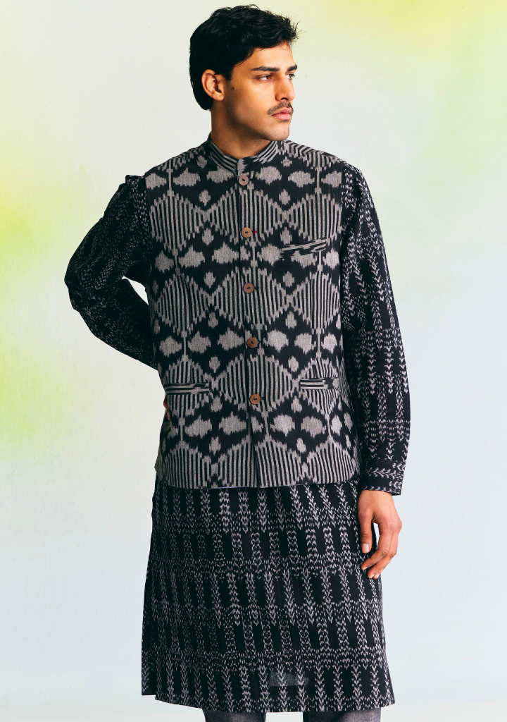Static Band Collar Waist Coat