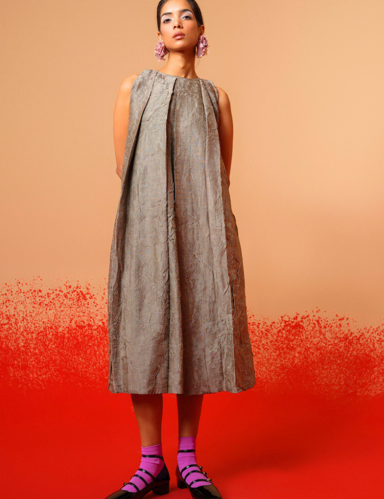 Stone-Dress-Grey-B.png
