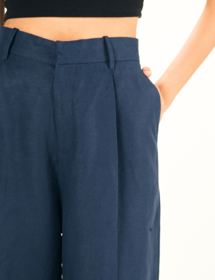 Straight-Fit-Pants-Navy-C.png