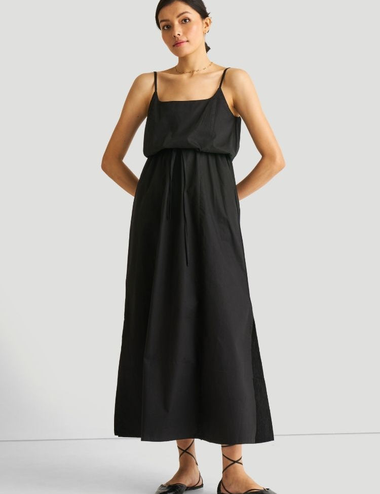 Strapppy-Maxi-Dress-Black-F.jpg