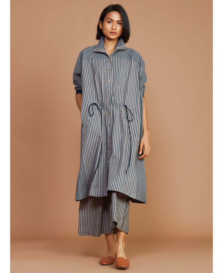 Striped-Kaftan-Dress-Grey-Charcoal-A_66201fab-eb38-48e4-b87d-bfe4a886a969.jpg