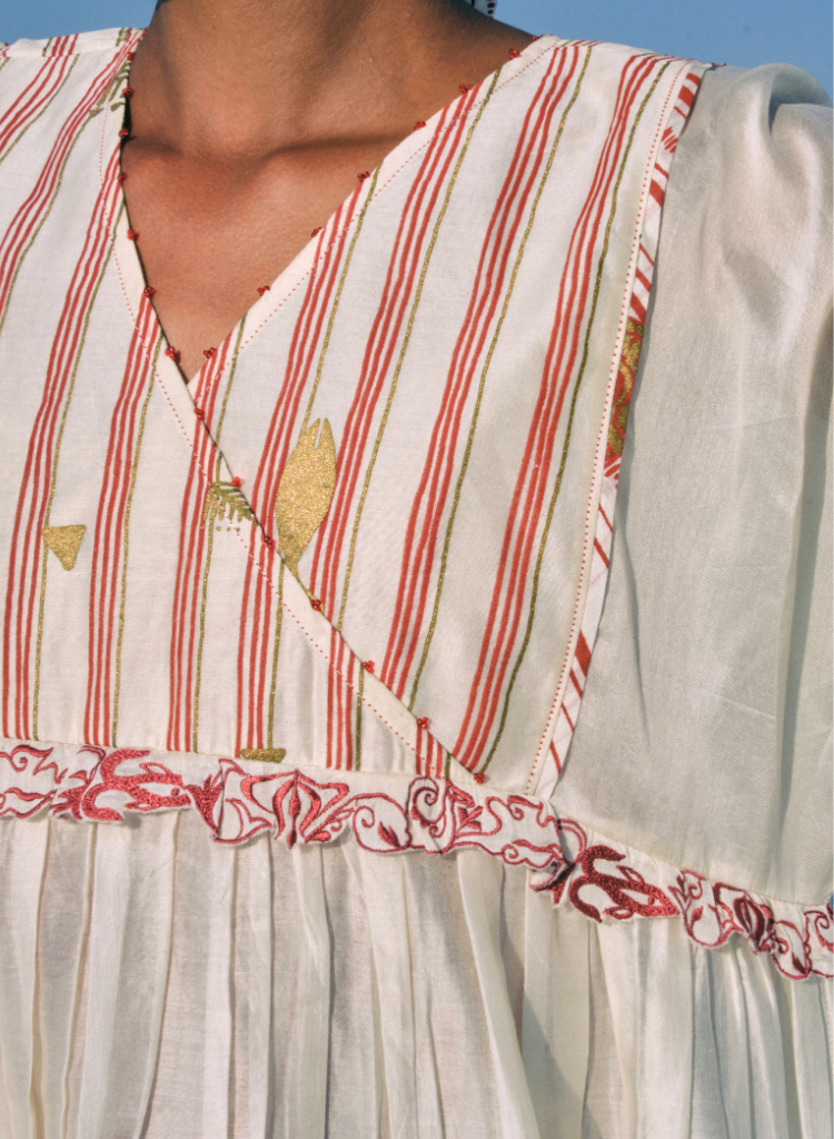 Su Mon Square Sleeve Dress