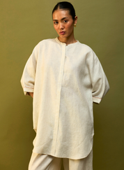 Sumire Curved Hem Top