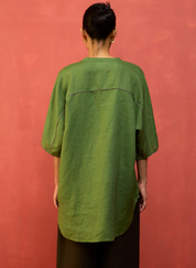 Sumire Curved Hem Top