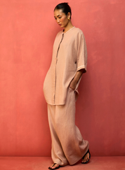 Sumire Curved Hem Top